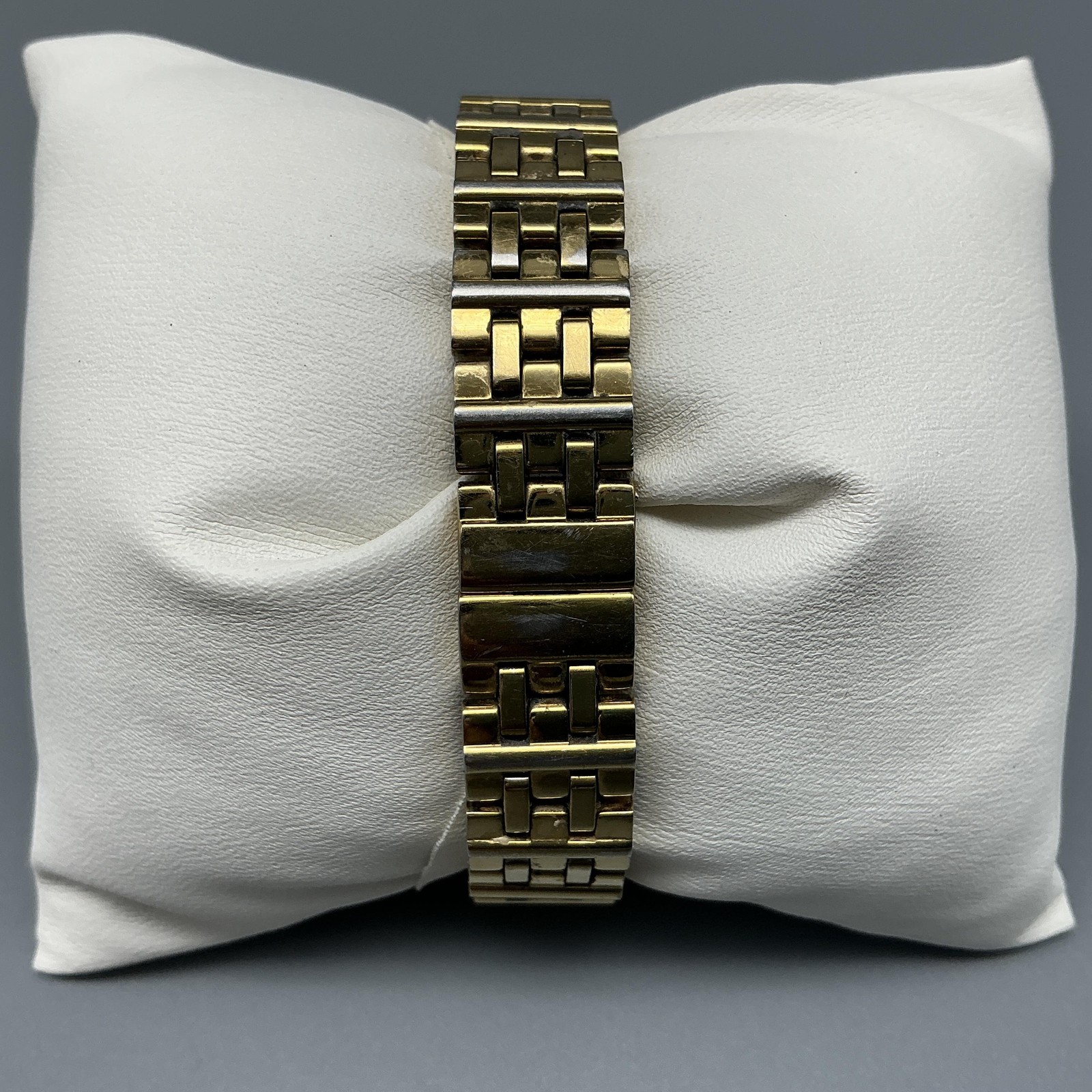 Citizen Elegance Womens Watch 15mm 5421-K12975 Gold Tone New Battery 5.75″