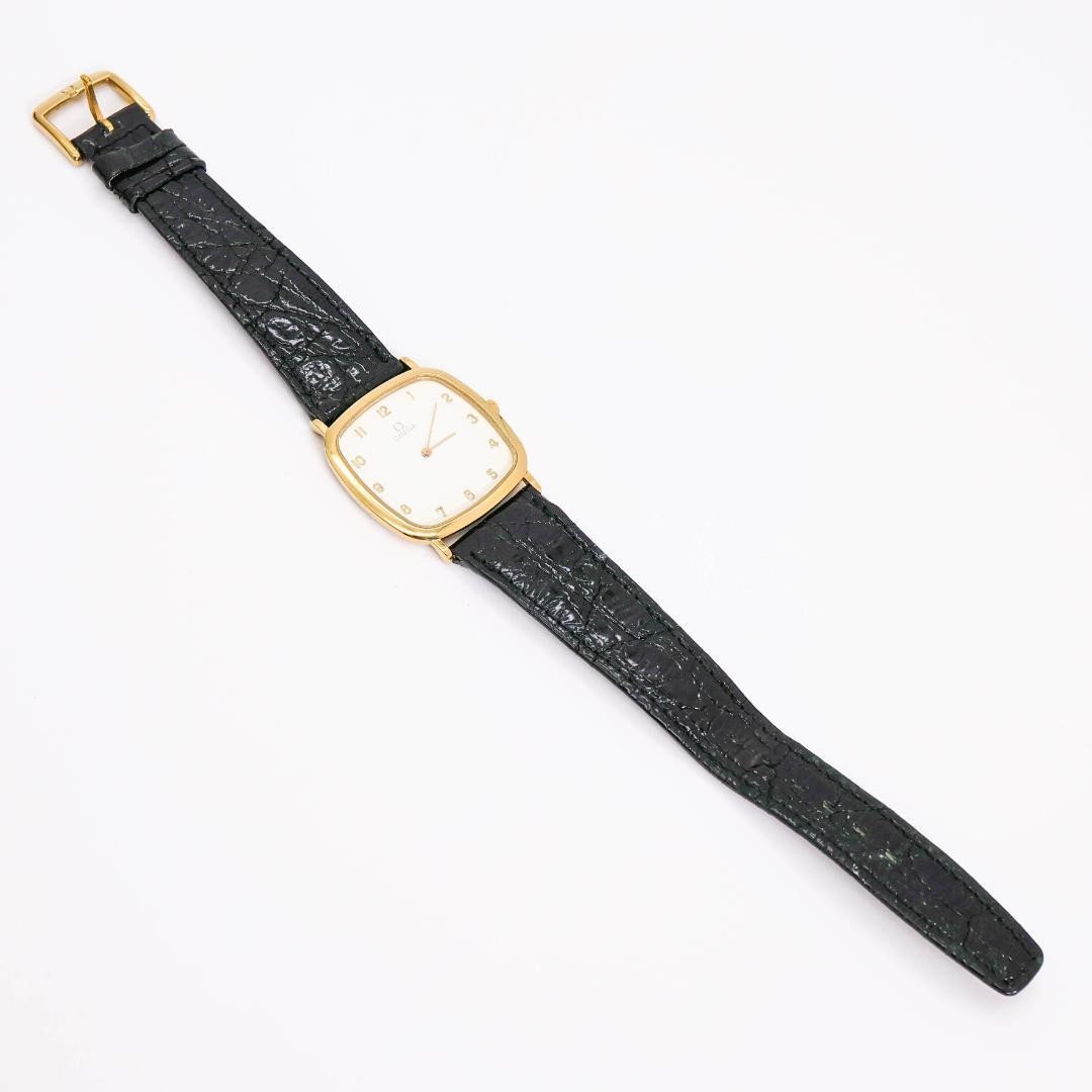 Operation OMEGA DeVILLE Watch Gold Square Thin Case 3741 Safe packing!