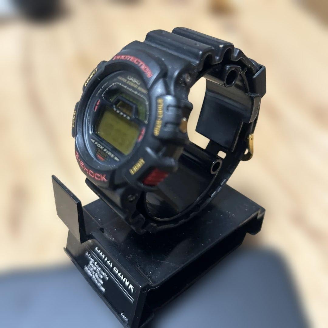 CASIO G-SHOCK DW-8700