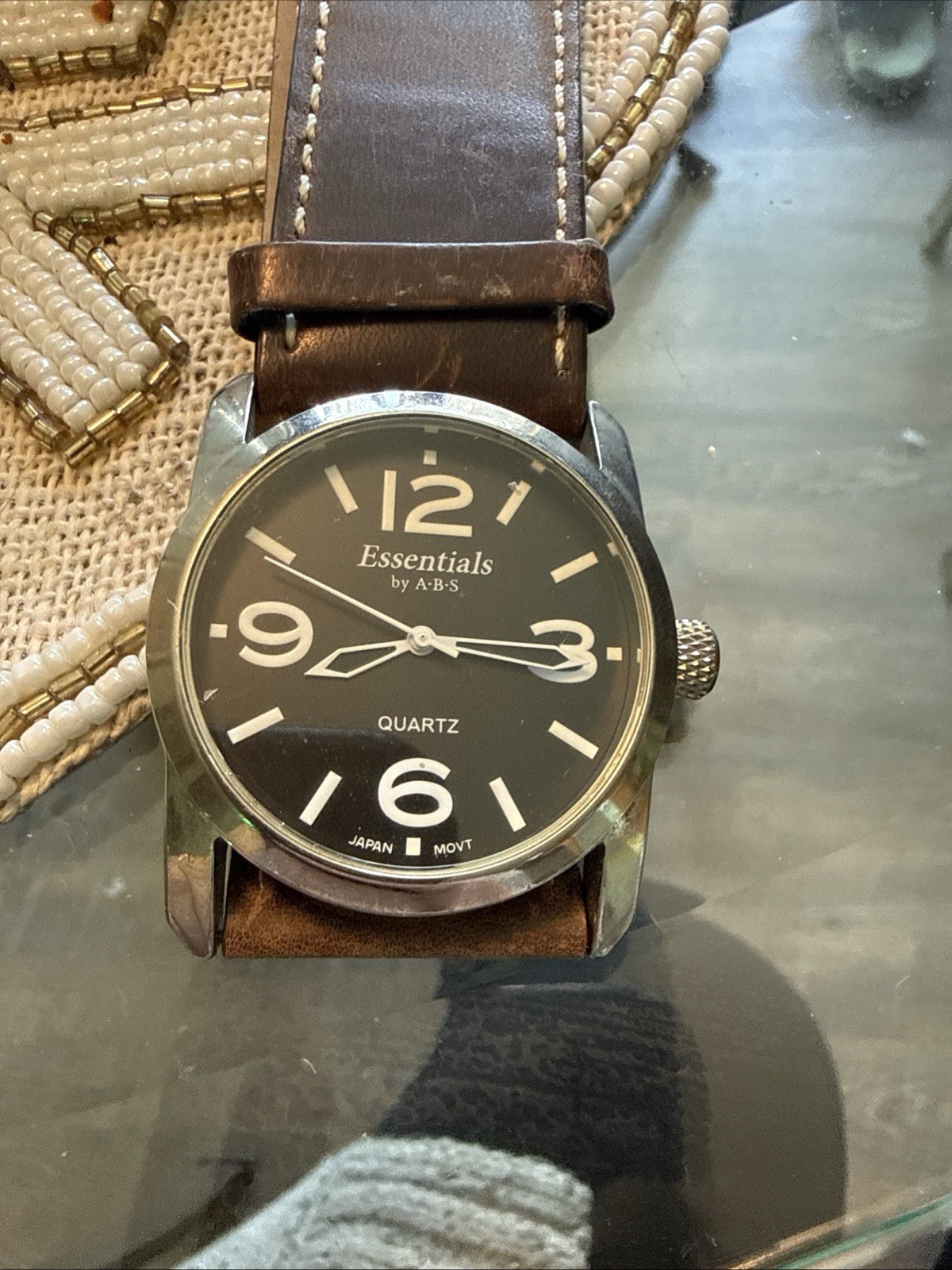 VTG MEN’s ESSENTIALS BY ABS WRISTWATCH – NEEDS BATTERY