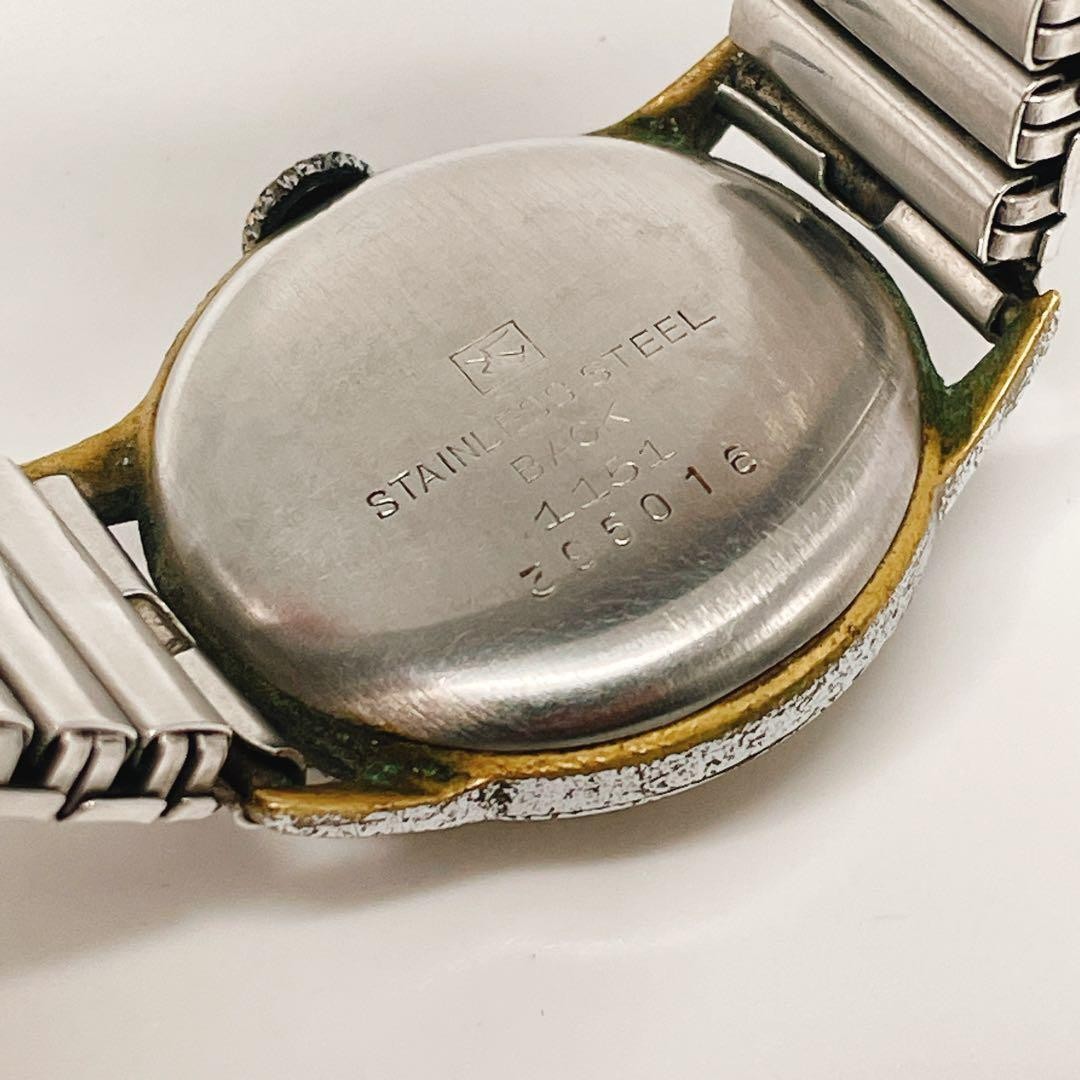 Working Seiko manual winding small seconds vintage 14102 ladies’ retro watch
