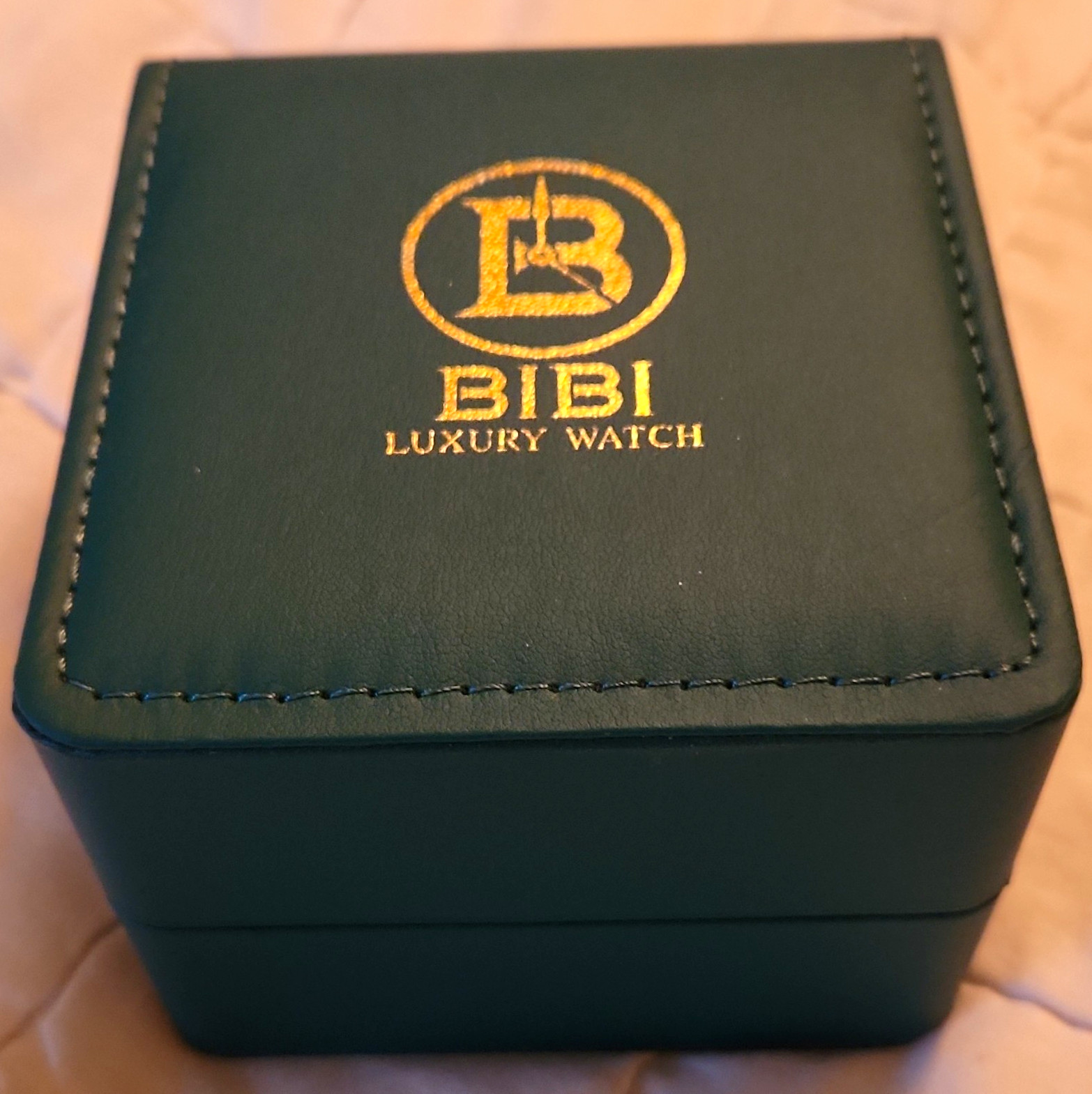 BIBI Luxury Quartz Analog Silver Tone Crystal Dial Date Metal Bracelet w/ Box