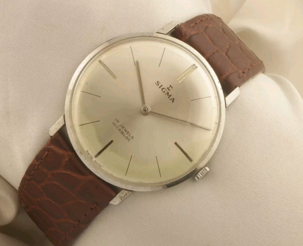 USED SIGMA WINDING SWISS MENS WORKING WRIST WATCH SERVICED RECENTLY 34MM NO28