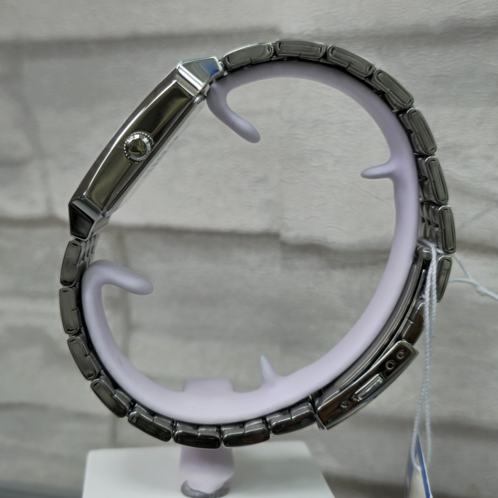 Casio Collection Classic Analog MTP-B190D-7B White Dial 32 mm Men’s Watch