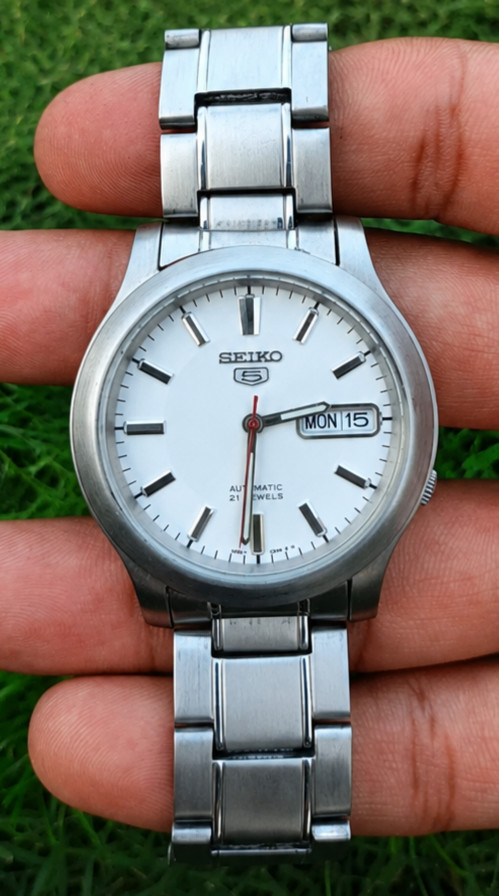 Seiko 5 Automatic 7S26-03J0 White Dial Day-Date 21 Jewels Men’s Watch