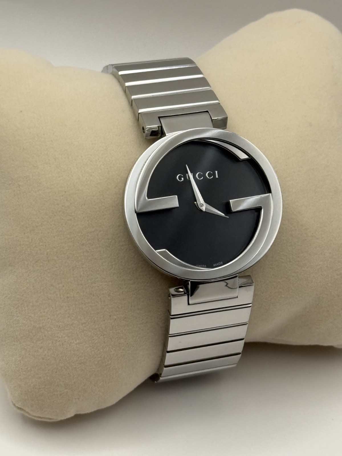 Gucci Interlocking G Stainless Steel Black Dial Quartz Ladies Watch YA133307