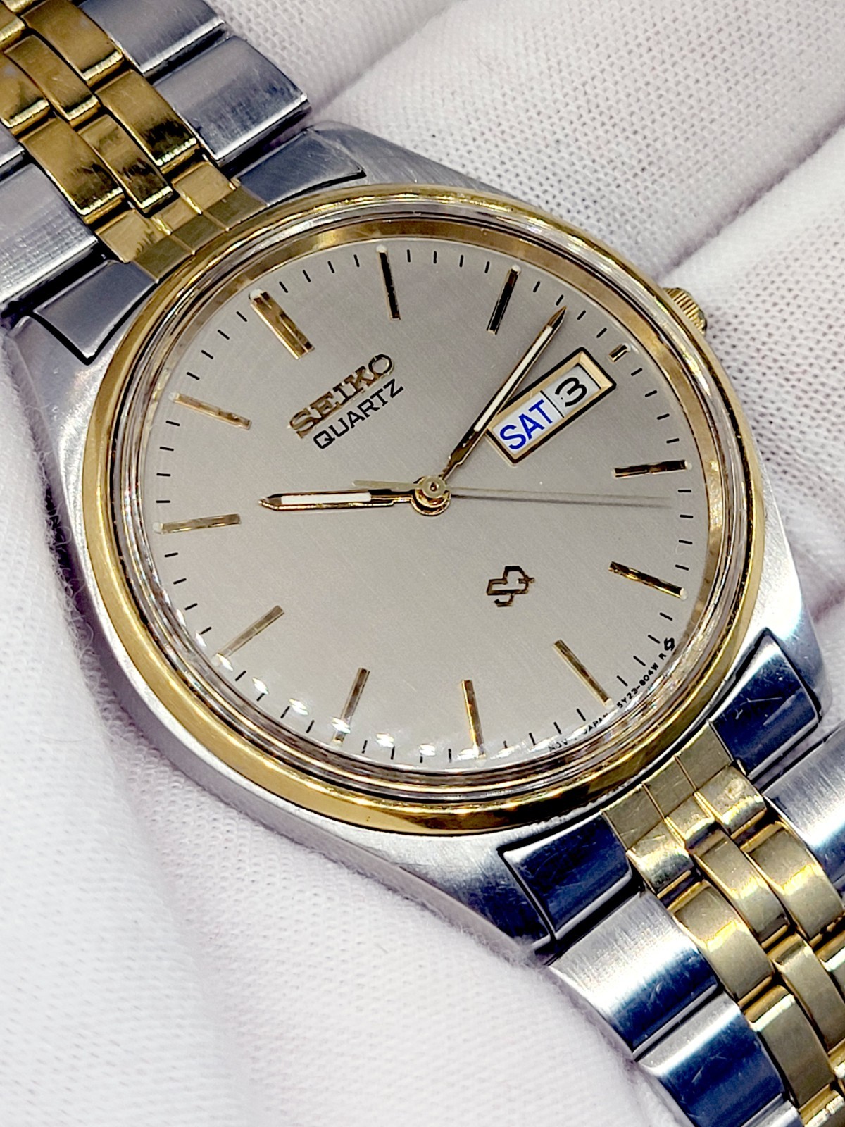 Seiko Quartz 35mm Two Tone Men’s Wrist Watch Day Date [N. MINT] 1988 New Battery
