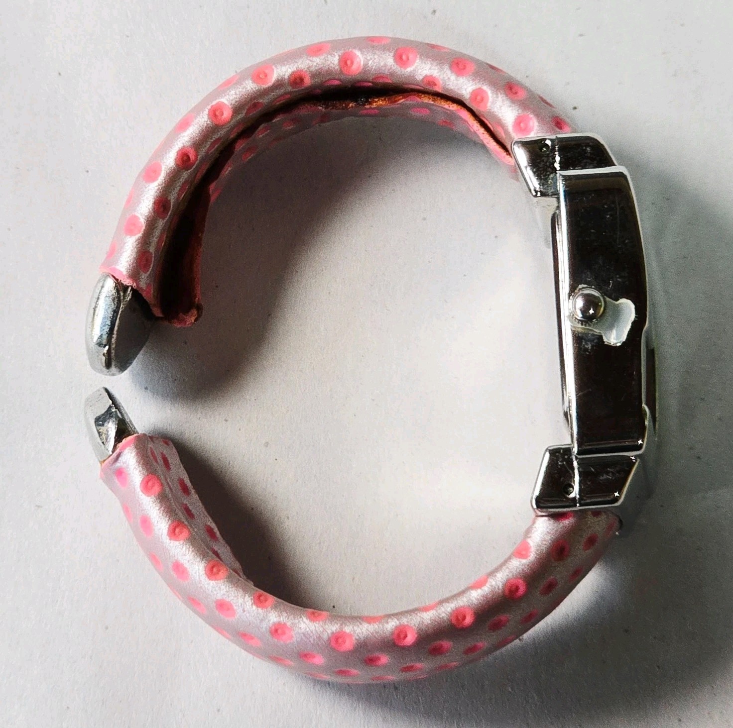 Geneva Bangle Watch Pink Polka Dot Quartz G Shape Bezel Vintage 2000s Retro