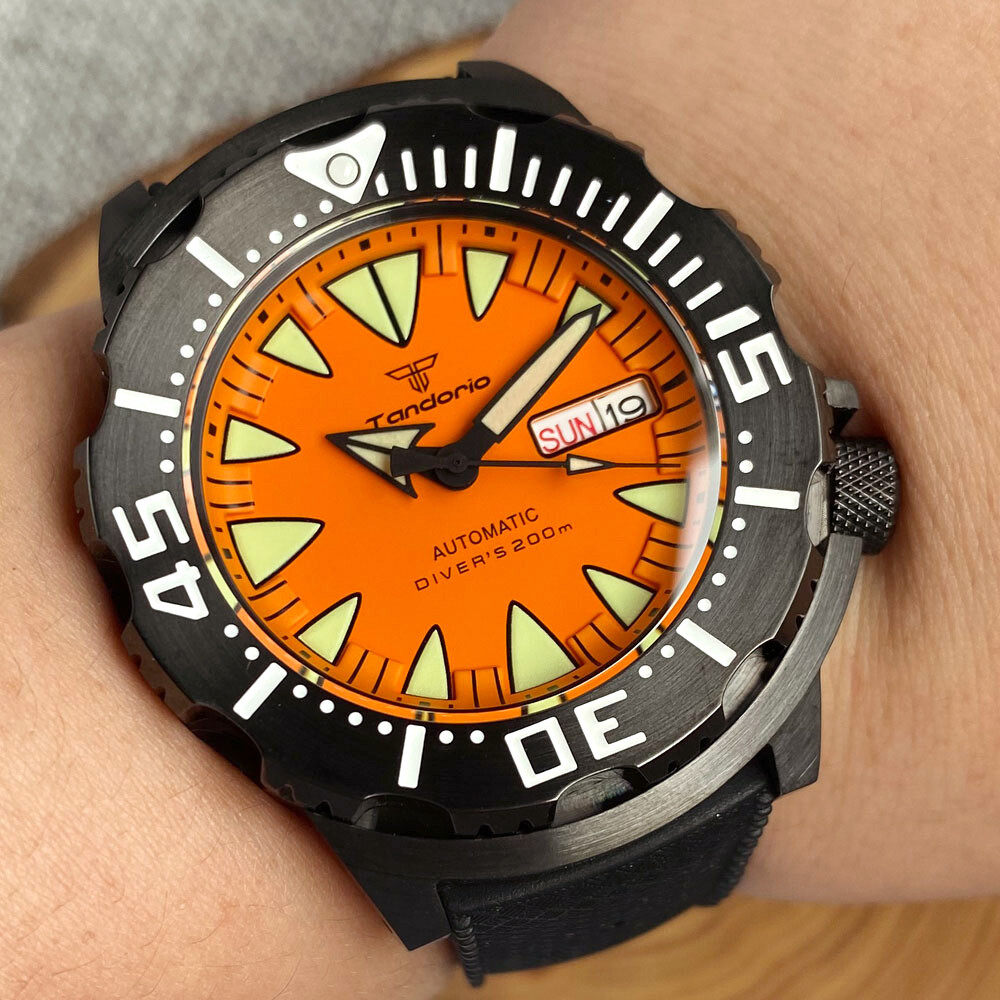 20Atm Diver 42Mm AR Sapphire Glass Monster Japan NH36 Auto Men Watch 3.8 o’clock