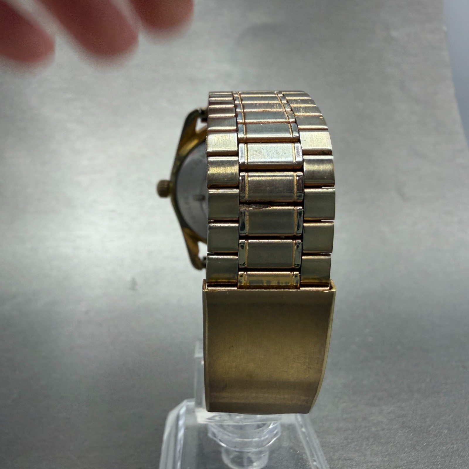 Technos Star Chief Automatic Watch Men 36mm Champagne Dial Gold Tone Date Runs