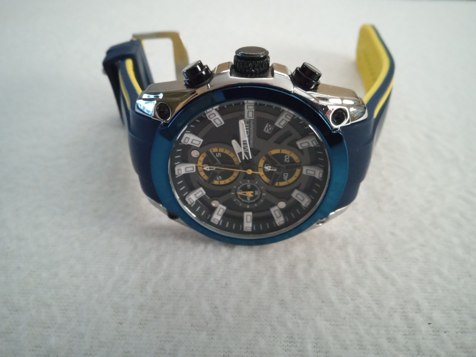 Megir Chronograph Men’s Watch Blue/Yellow Dial 46mm Silicone Strap Quartz Sport