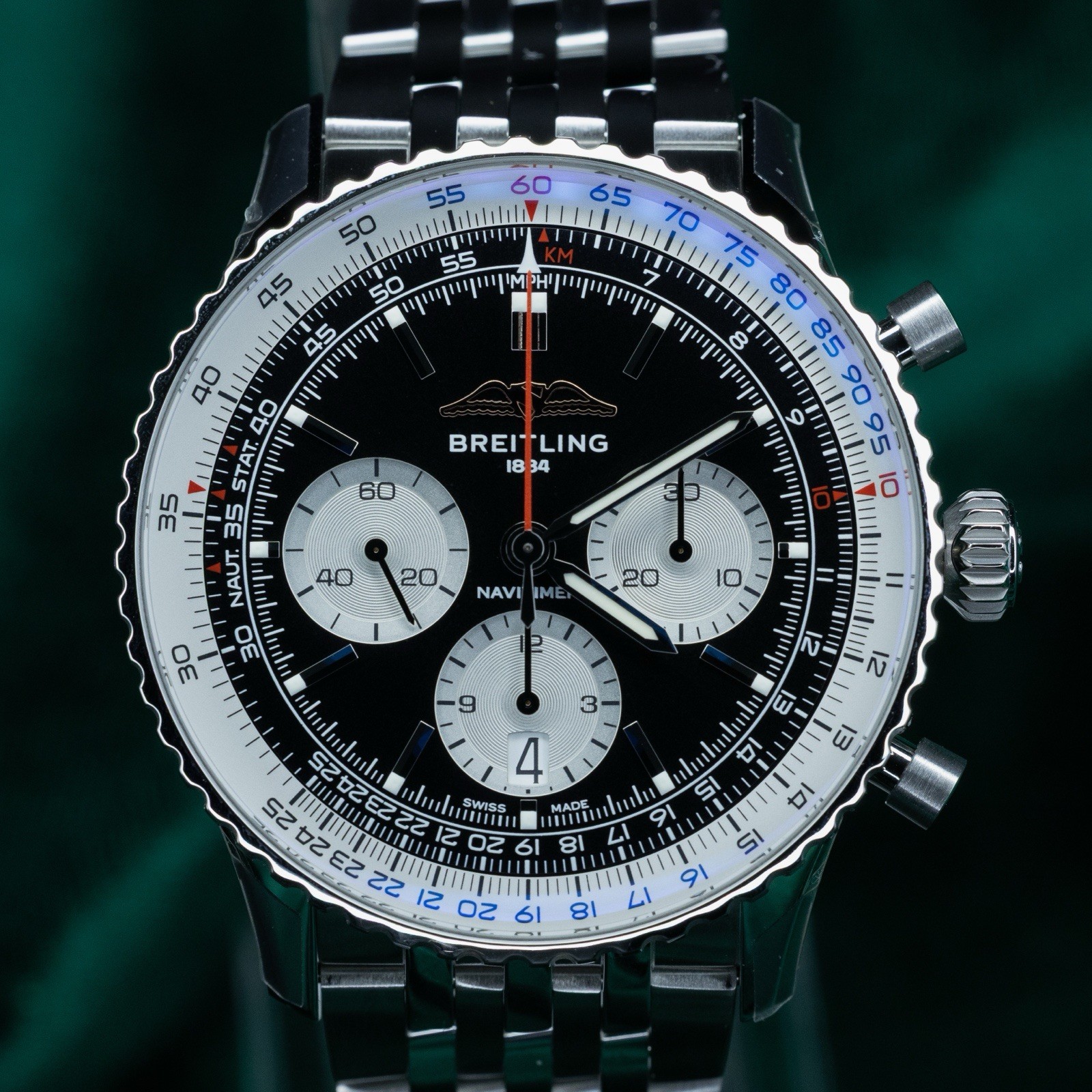 2025 NEW Breitling Navitimer AB0138 – 43mm B01 Chronograph Black Dial Steel B&P