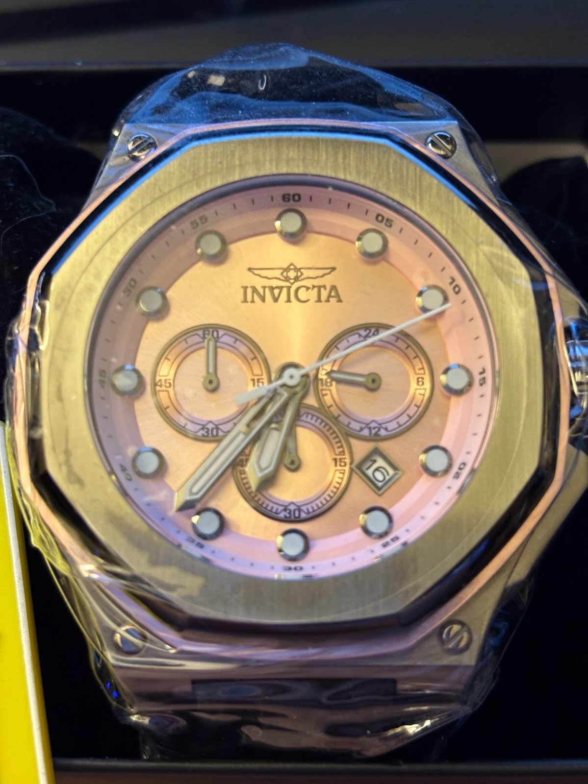 Invicta Akula Kasmat Men’s Watch – 50mm. Black and Pink ( 49141 )
