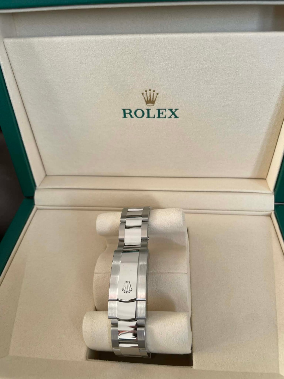 Rolex Datejust 126300 Silver Oyster Bracelet with Silver Bezel NEW 2026