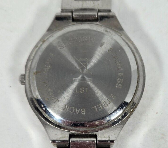 SR626SW White Dial Round Silver Tone Case 36 mm Link Bracelet band Watch 7 Inch