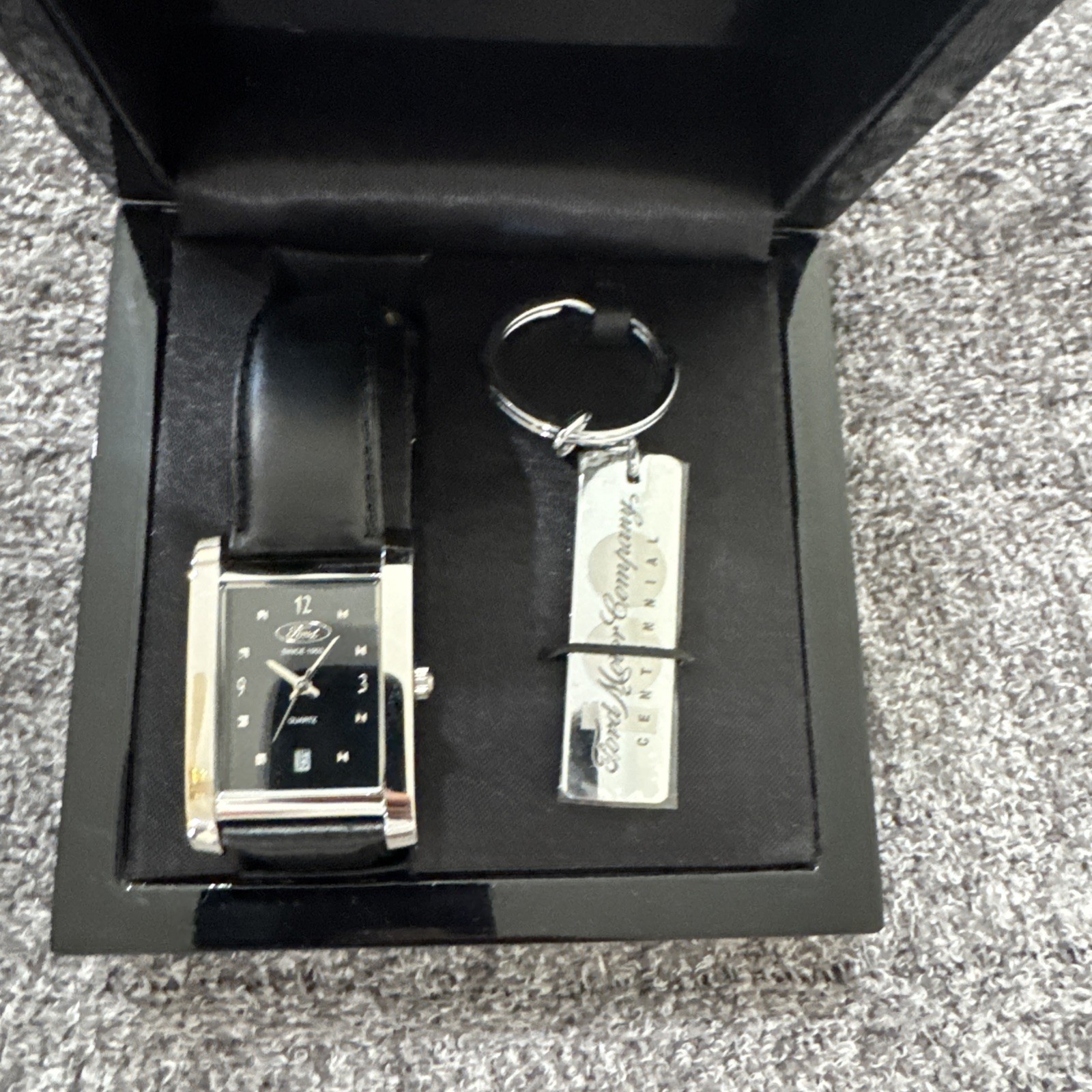 Ford Motor Company 100 Year ANNIVERSARY Rare WRISTWATCH Centennial Black Quartz