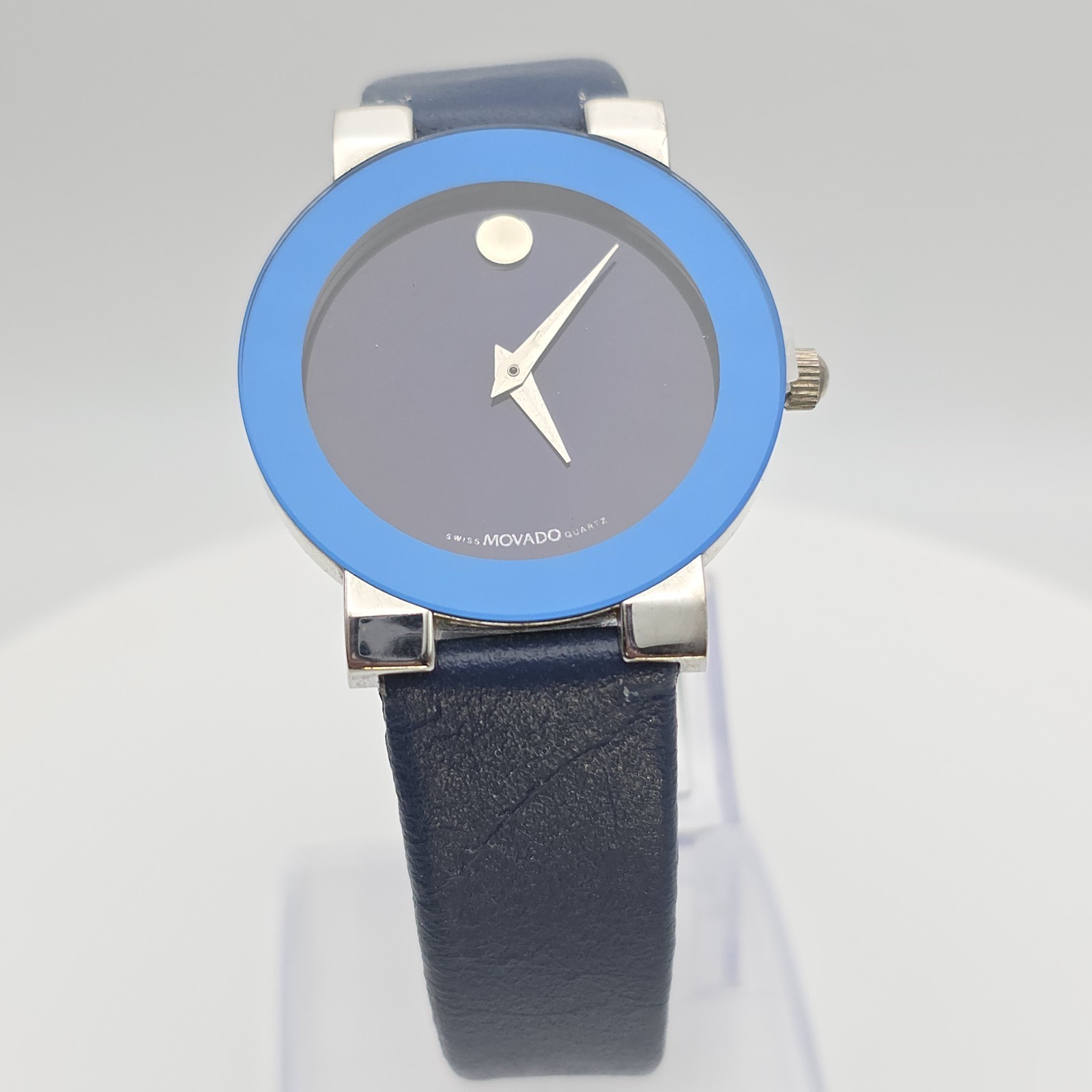 MOVADO Museum Ladies Watch Swiss Movement Blue Dial Navy Blue Bezel New Battery