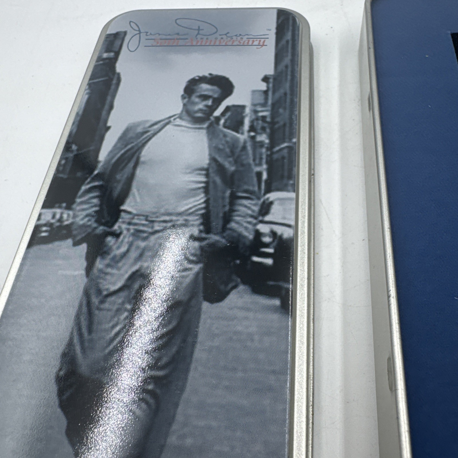 *NEW* James Dean (50th Anniversary 2004) Wristwatch in tin w/ box & papers AVON