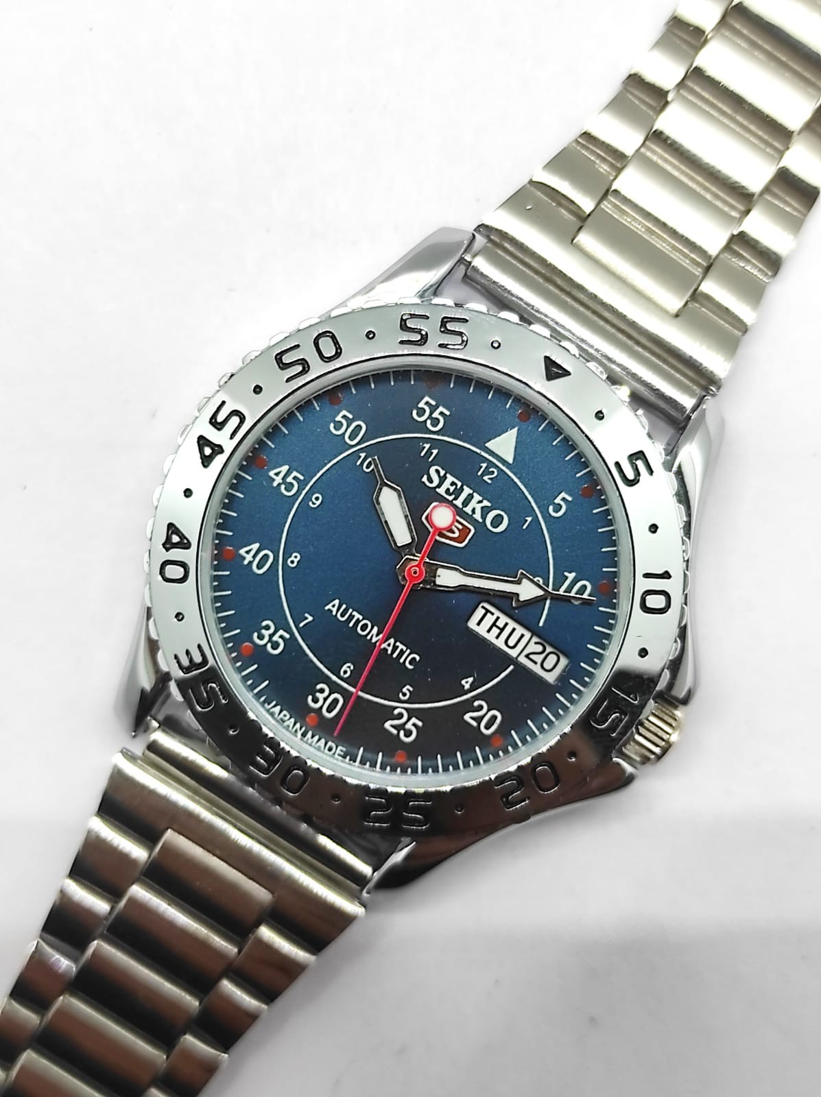 Vintage Refurbished Seiko Automatic Transparent Blue D/D Men’s WristWatch 38MM