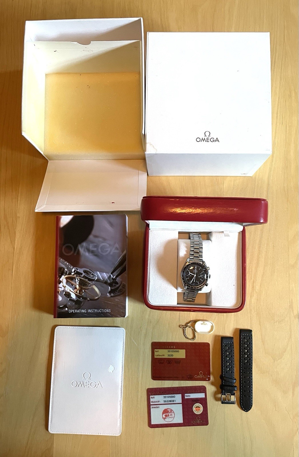 Omega Speedmaster Automatic Reduced 3220 With Box Booklet Hang Tag + Extra Band