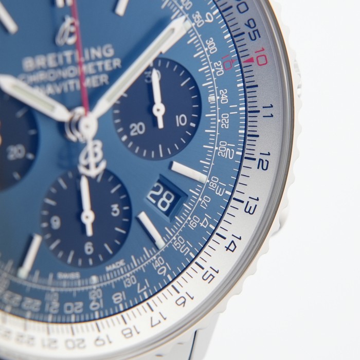 BREITLING Navitimer B01 Chronograph 43 AB0121211C1A1 Box/Paper
