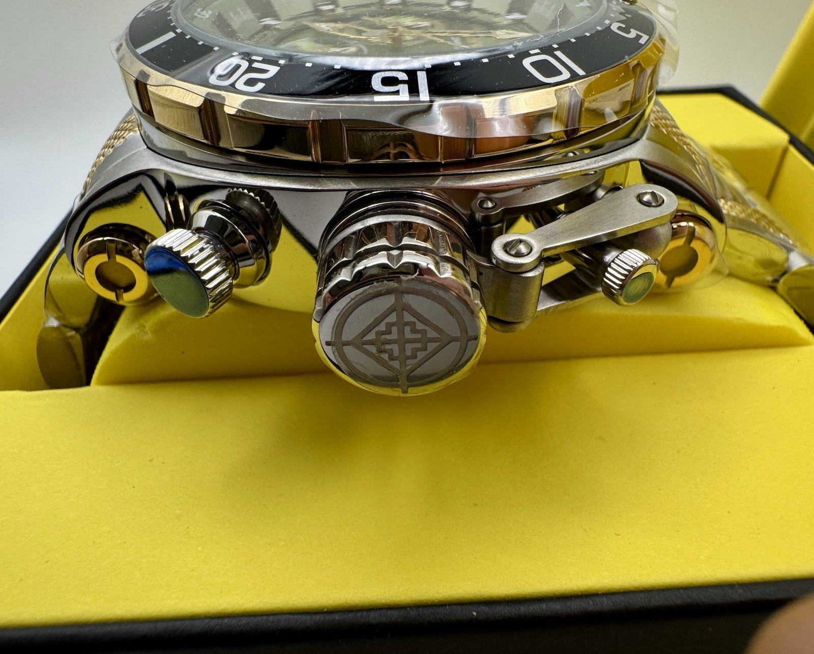 Invicta Coalition Forces Night Hawk 49225 Chronograph 52mm Green Gold Watch