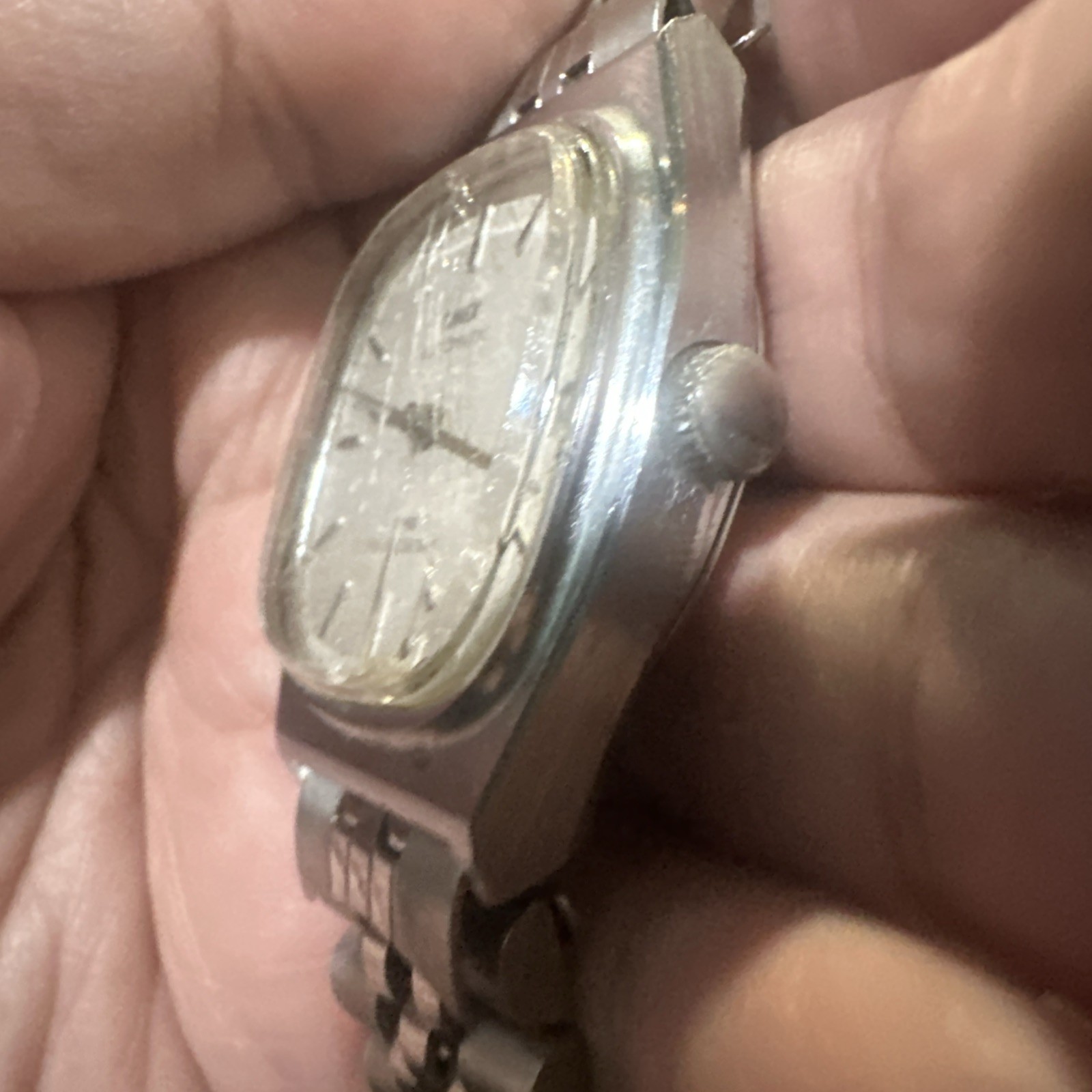 Working Vintage Timex Automatic Mens watch Silver Tone Steel 34mm Fit 7.5 Runs