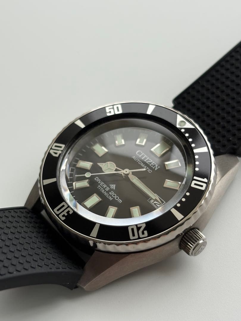 Citizen Promaster Diver Automatic Watch Black Titanium 200m wrist 23cm