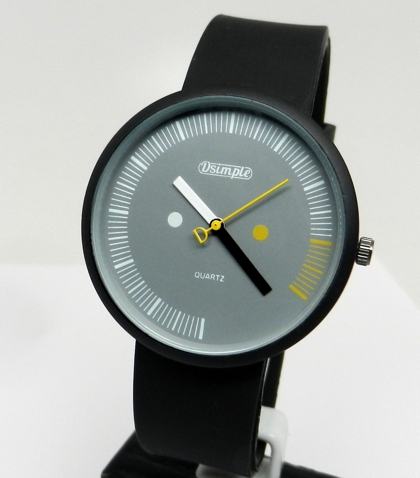 New Men’s Watch 40mm Black Matte Case Gray Dial Silicone Strap Modern Design