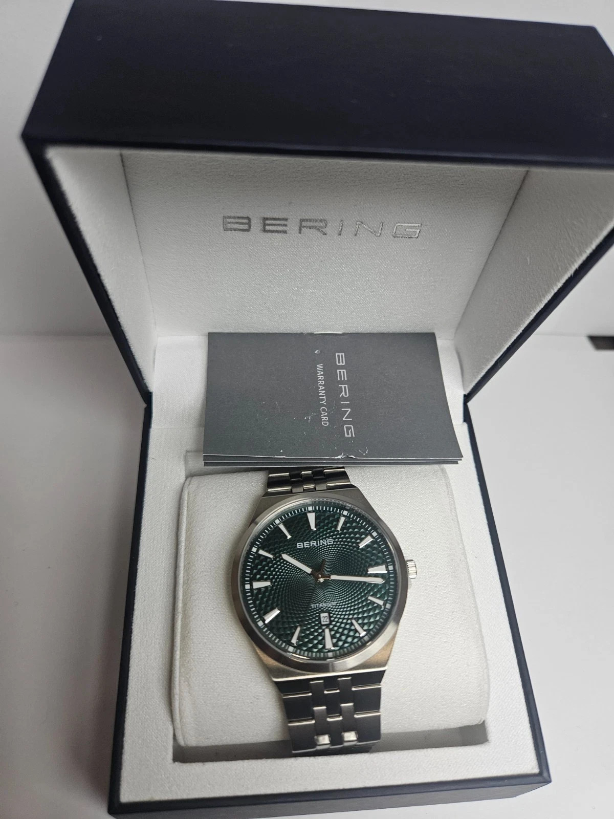 Bering TITANIUM Green Dial Men’s Quartz Sapphire Classic 41mm Watch 16141-708