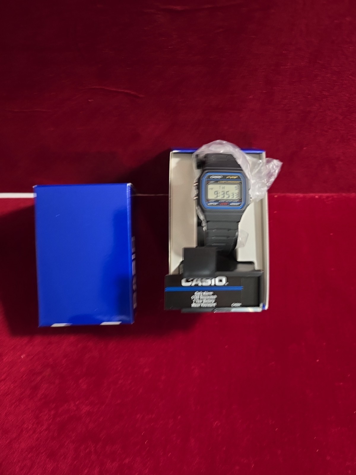 Casio Men’s Watch Classic Alarm Chrono Digital Dial Black Resin Strap F91W-1
