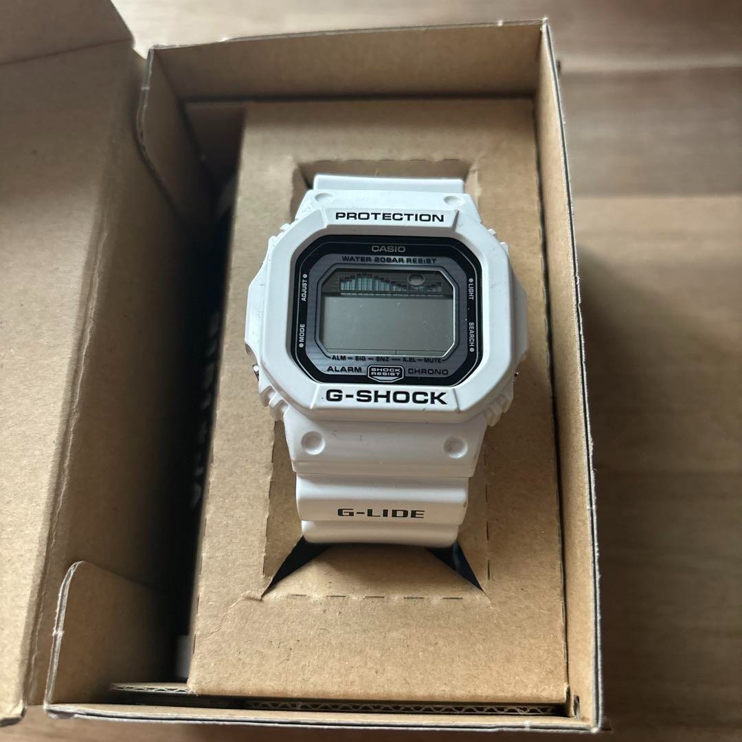 Casio GLX-5600-7JF G-Shock Quartz Men’s Watch Digital Octagon GLX-5600-7 White
