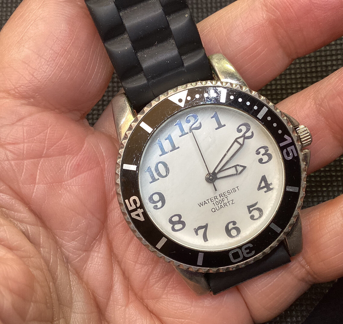Accutime Ladies Quartz Wrist Watch With Black Silicone Band AW49779W
