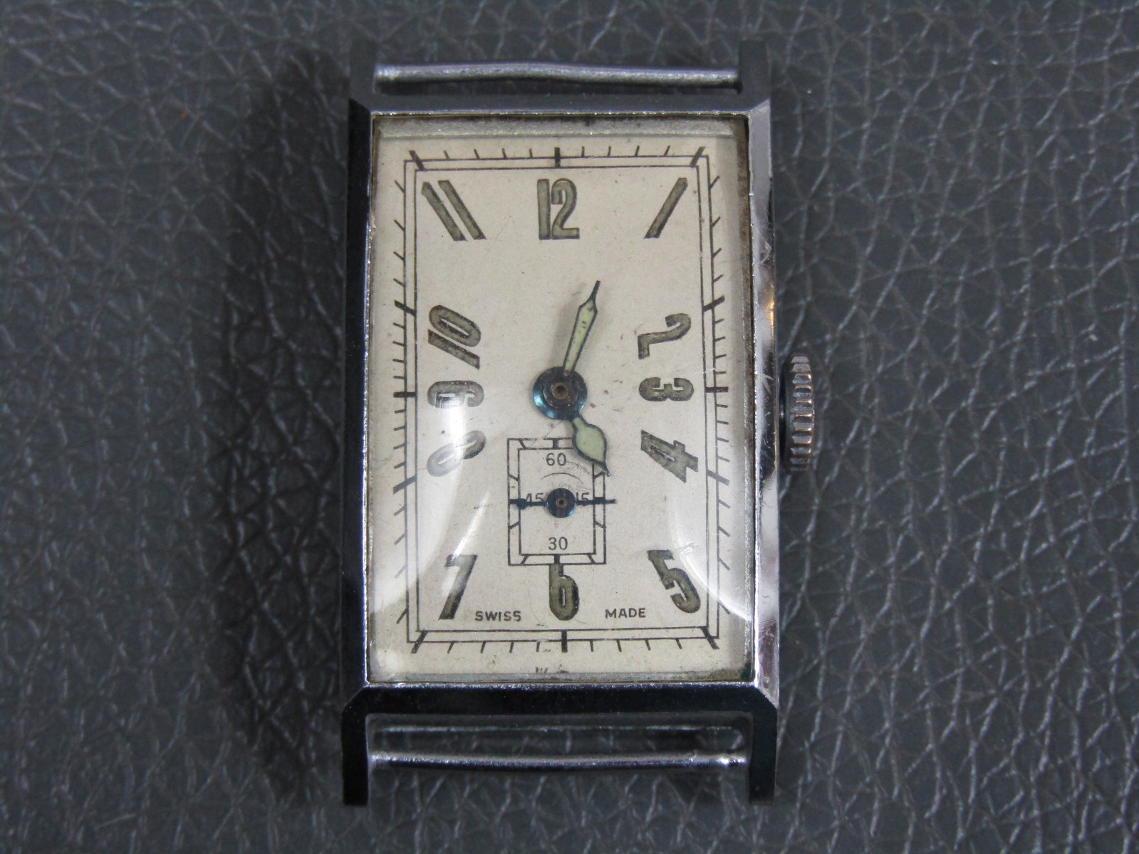Vintage mens Art Deco chrome Tank 4 jewel hand wind mechanical wrist watch
