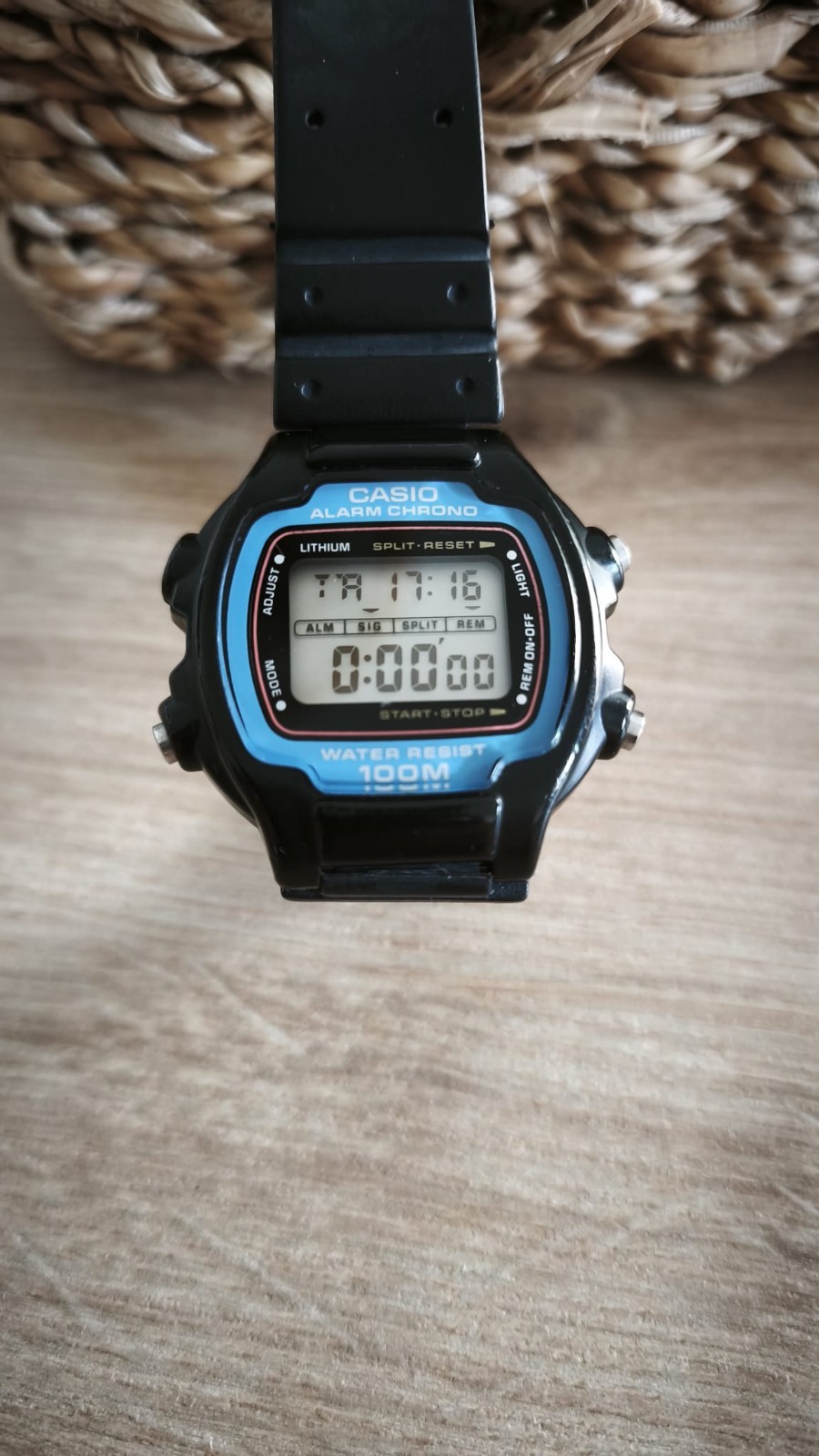 Casio Lithium Alarm Chrono Module1000 W-726 Digital Vintage Watch