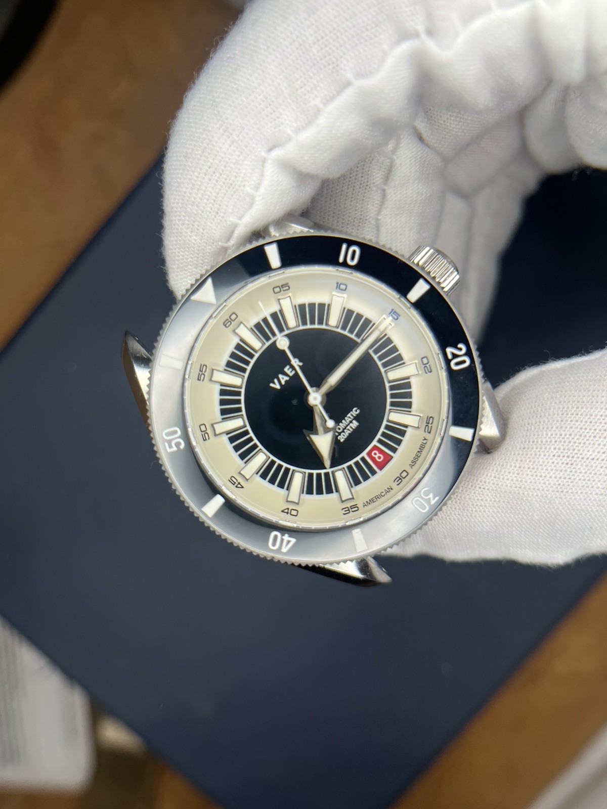 Vaer Tropic Watch