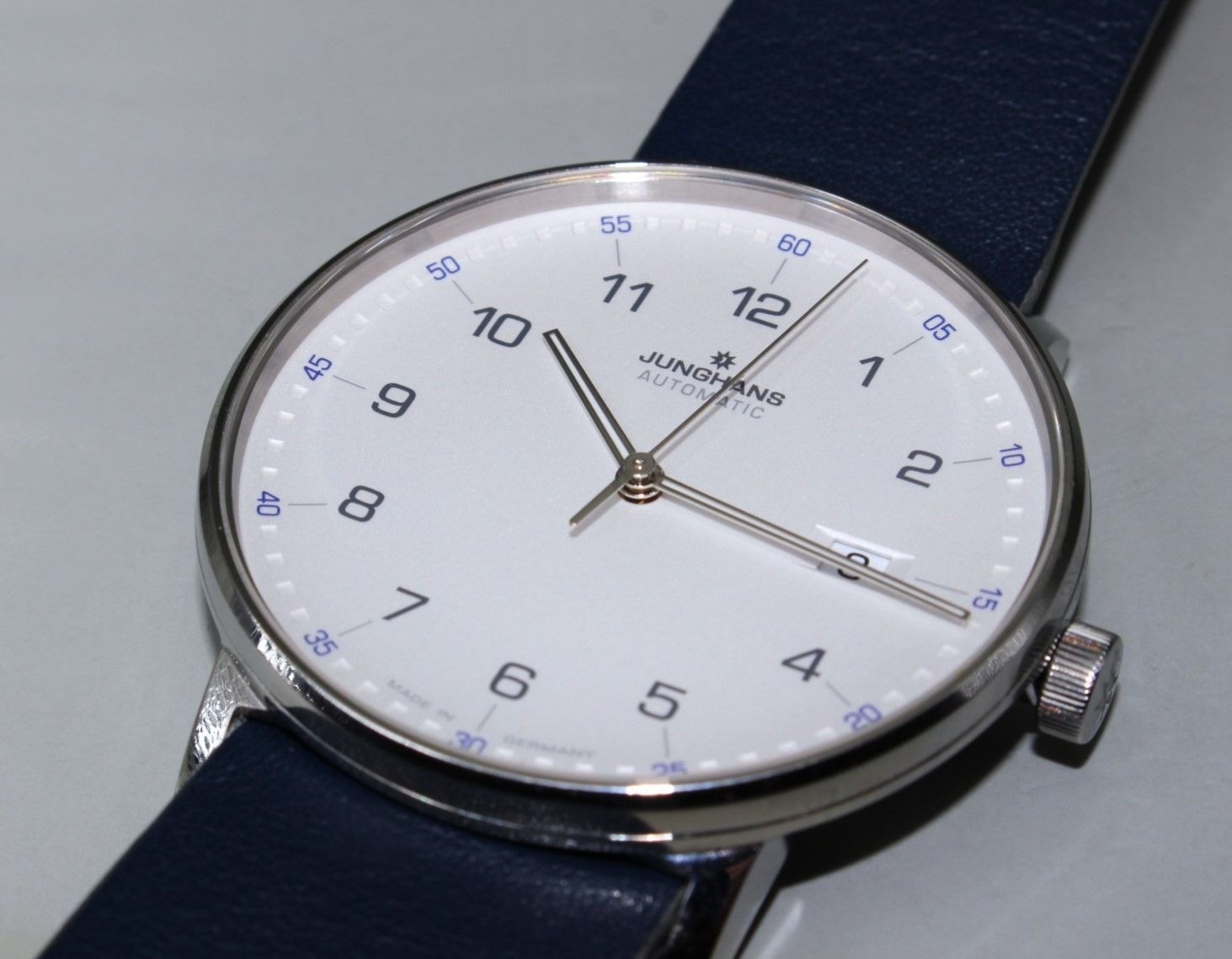 Junghans Form A 027/4735 Automatic Men’s Watch White Dial SS Box Papers