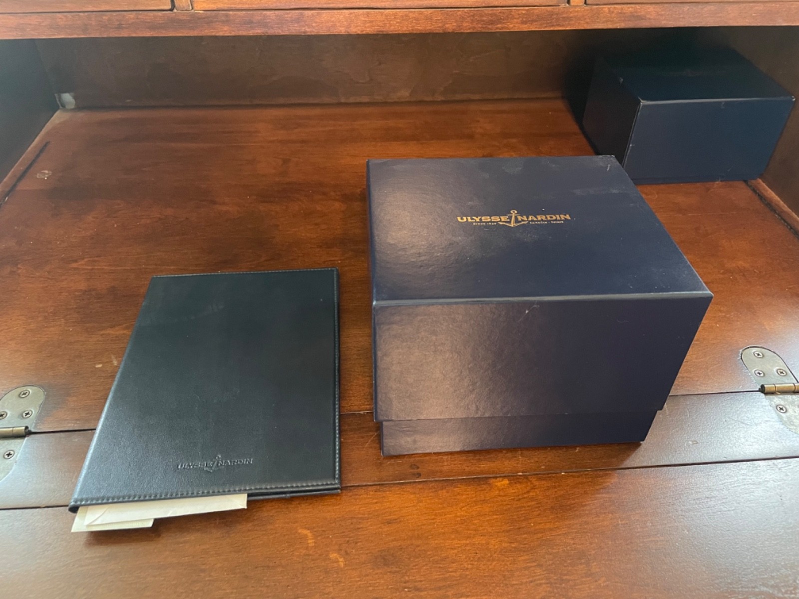 Ulysse Nardin Maxi Marine Chronometer 8006-102 size L