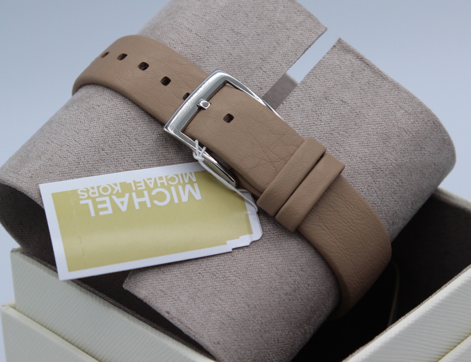 NEW AUTHENTIC MICHAEL KORS LAYTON SILVER BROWN LEATHER MOP WOMEN’S MK2910 WATCH