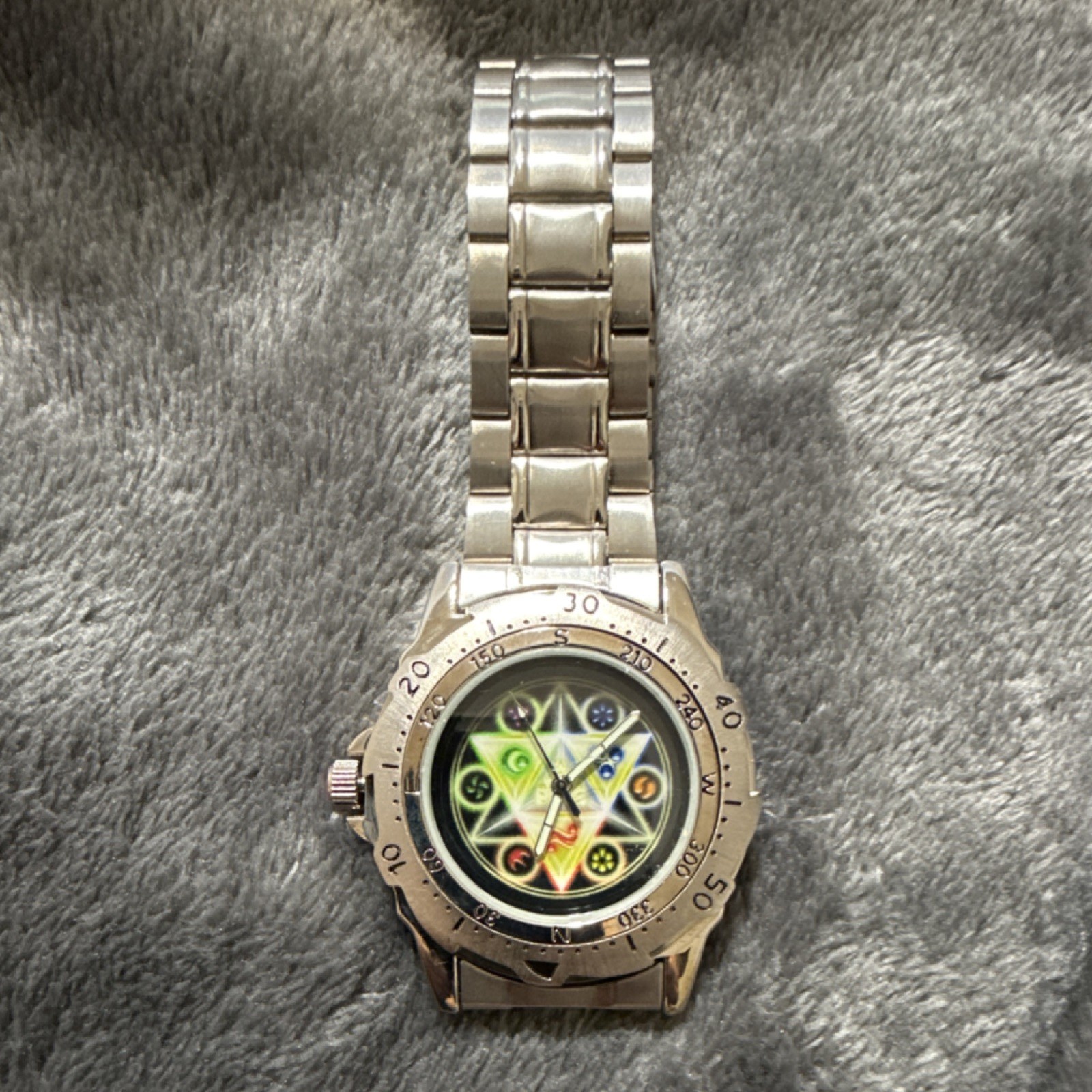 Analog Wristwatch Celestial Multicolor Dial Silver Metal Band Unisex Bracelet
