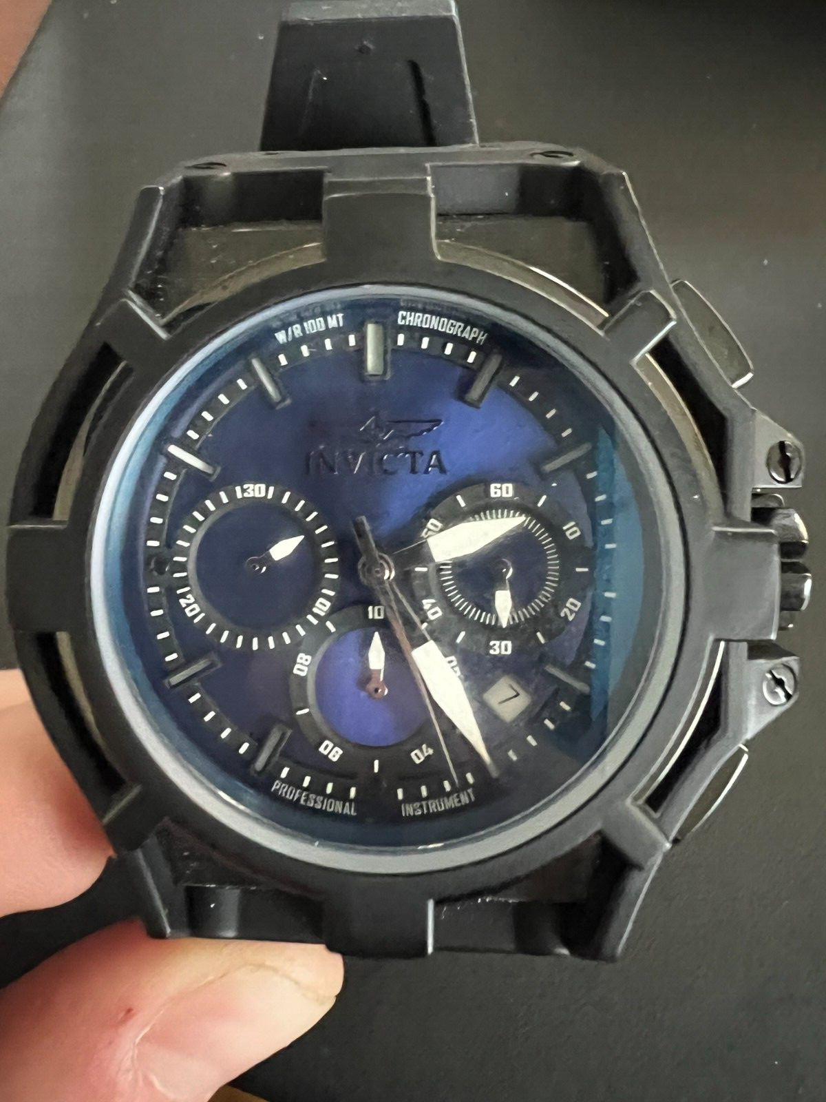 Invicta 22373 INVICTA AKULA QUARTZ MEN’S WATCH