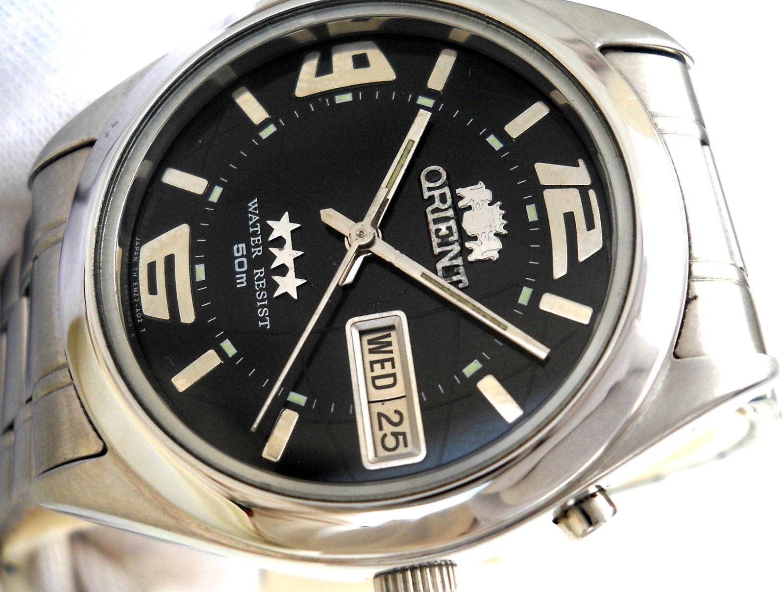 Vintage Orient 3 Star Automatic Watch Black Textured Dial Day Date Japan