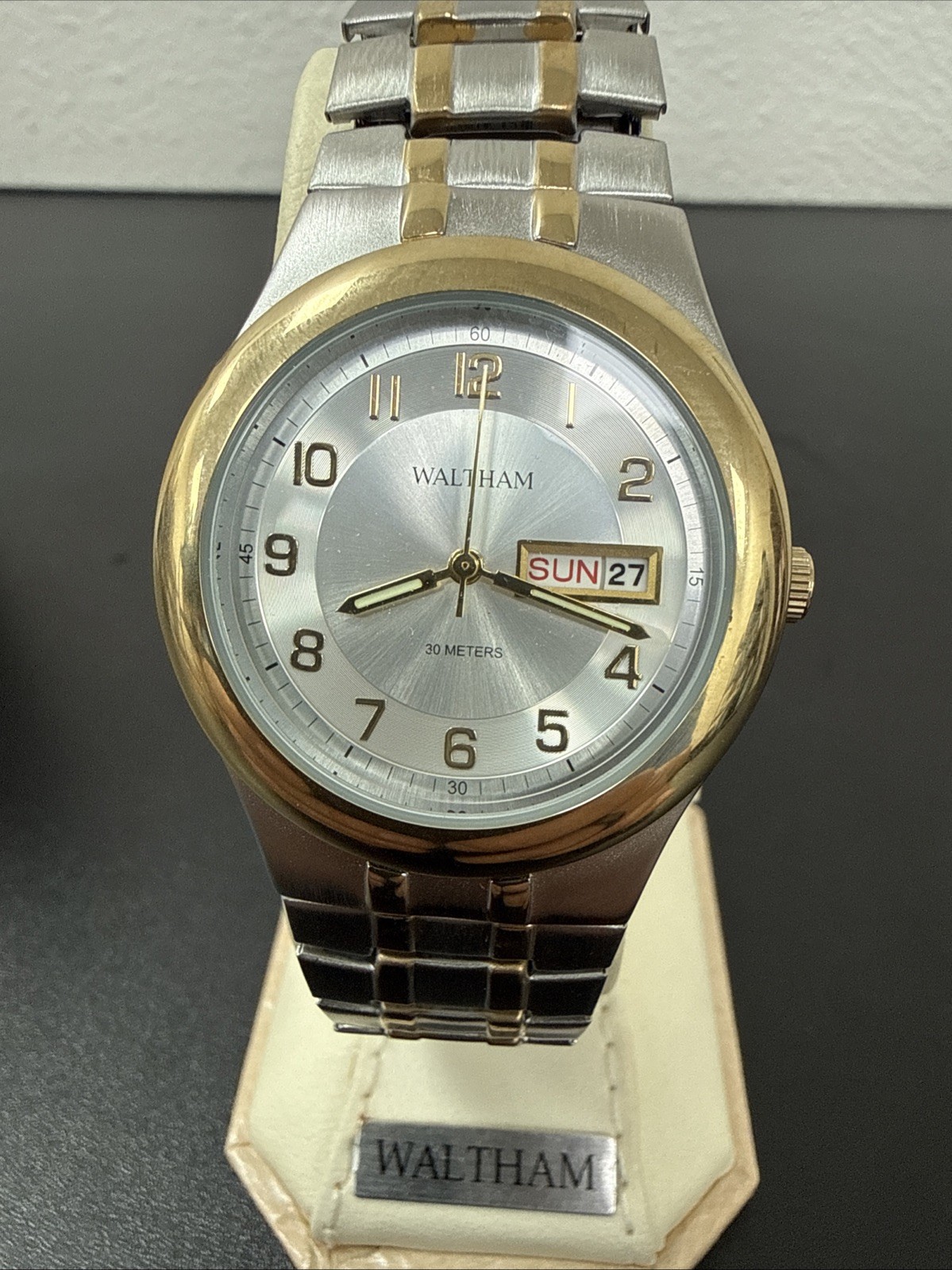 Waltham Quartz Wrist Watch WAM012 30 Meters Water Resistant Japan Movement Date