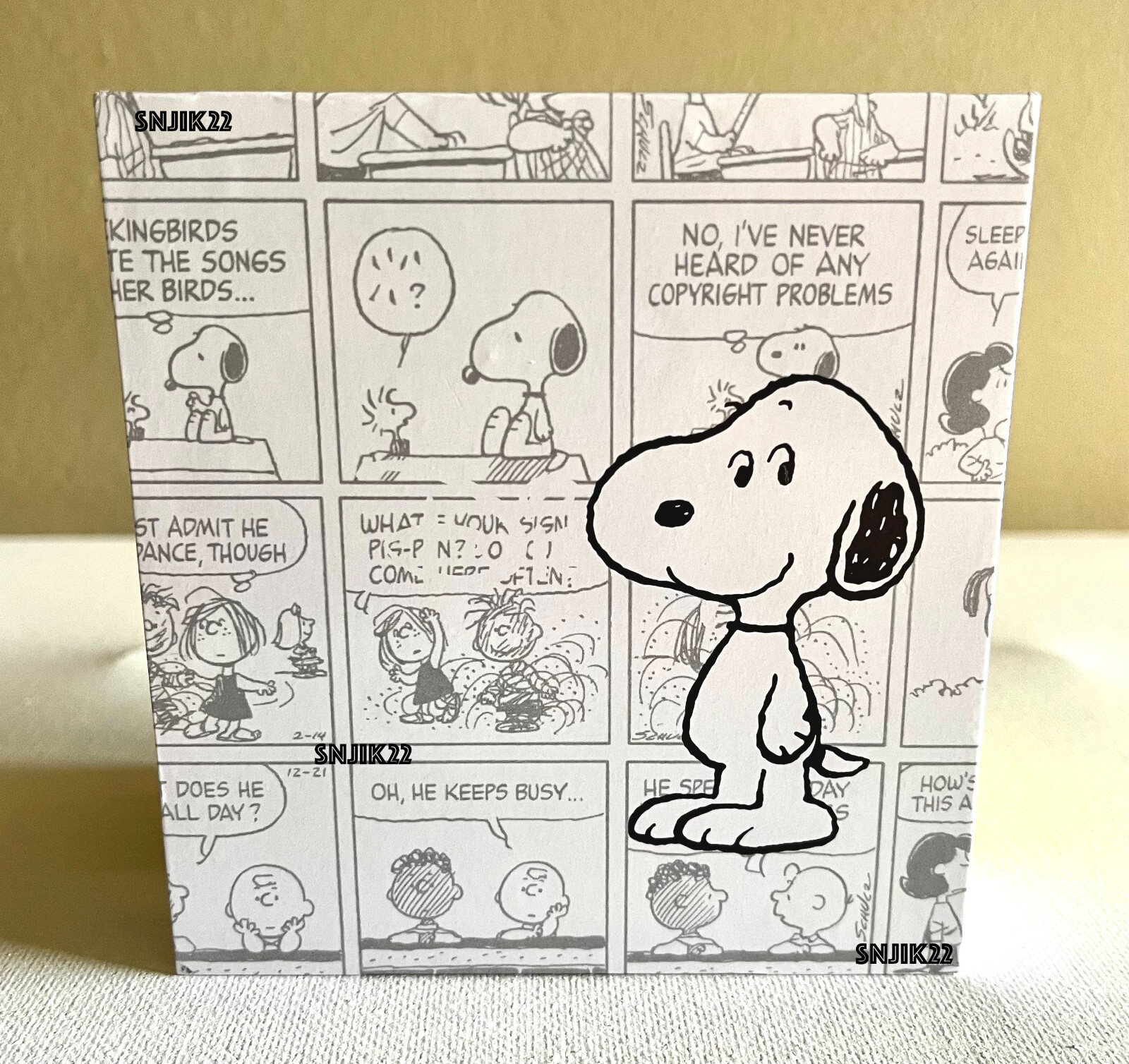 PEANUTS ft. Snoopy – 75th Anniversary Accutime Special Edition Watch (NEW W/BOX)