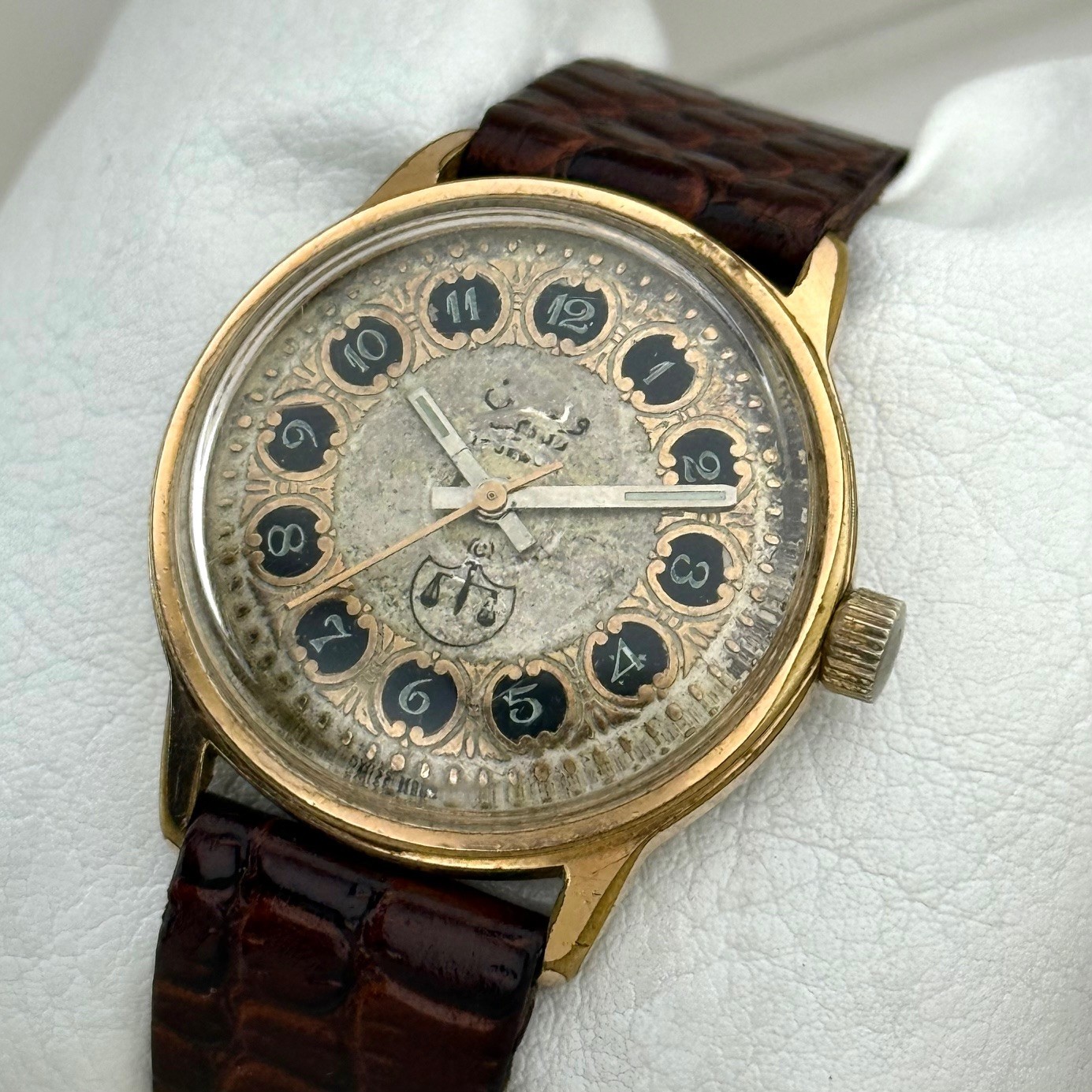 Vintage Wilson De Luxe Arabic Script Dial Sub-Second Manual Mens Watch