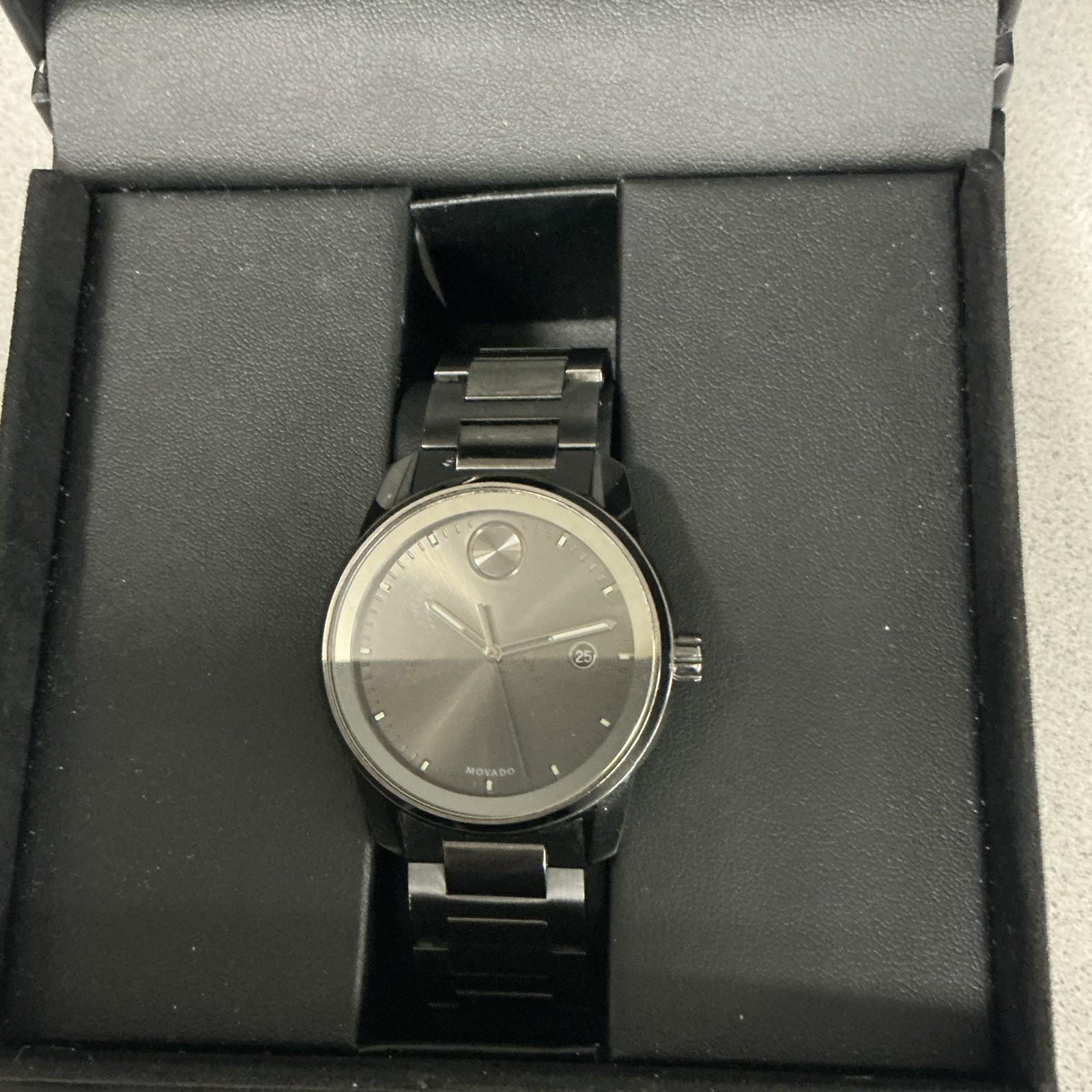 Movado Bold Men’s 44mm Gray Dial Black SS Quartz Date Watch 50m w/ Box