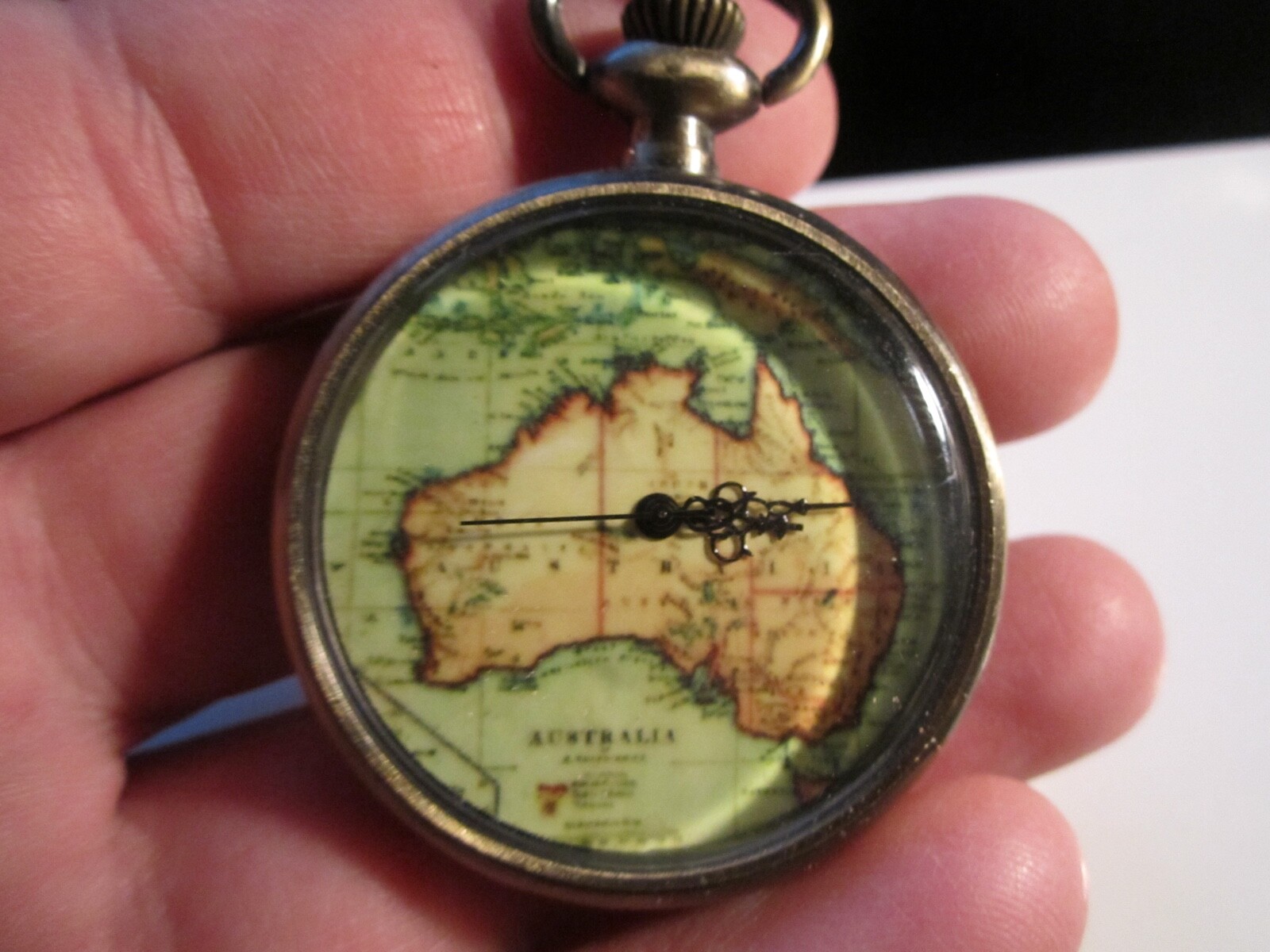 AUSTRALIA THEM MAP POCKET WATCH TK-4