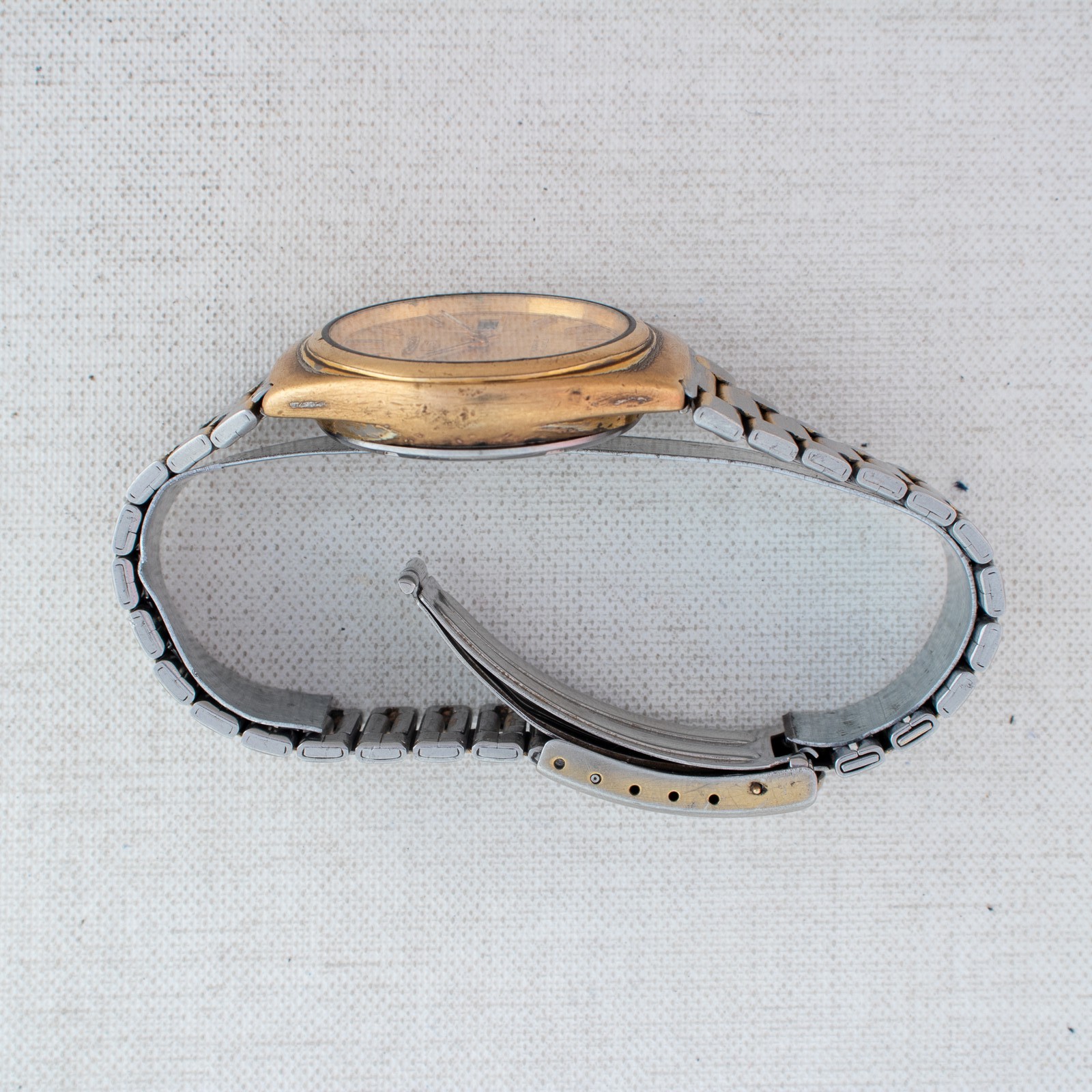 Vintage Seiko 5 Automatic Men’s Watch | Gold Dial 6309-7330 English/Arabic Day