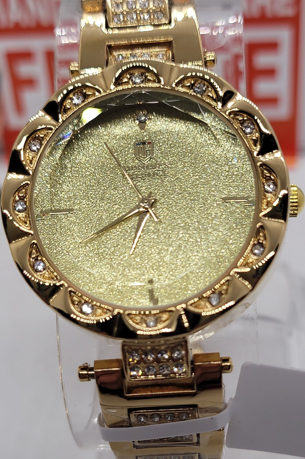 274 montres prestige 33mm gold dress diamond bezel bracelet analog wristwatch