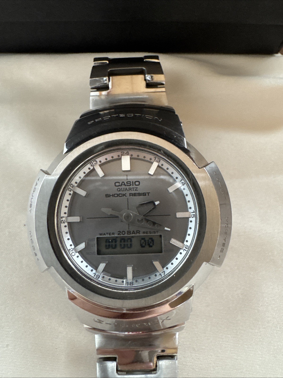 CASIO G-SHOCK AWM-500D-1A8JF